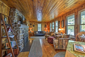 Cozy Lakefront Cabin with Indoor Gas Fireplace!